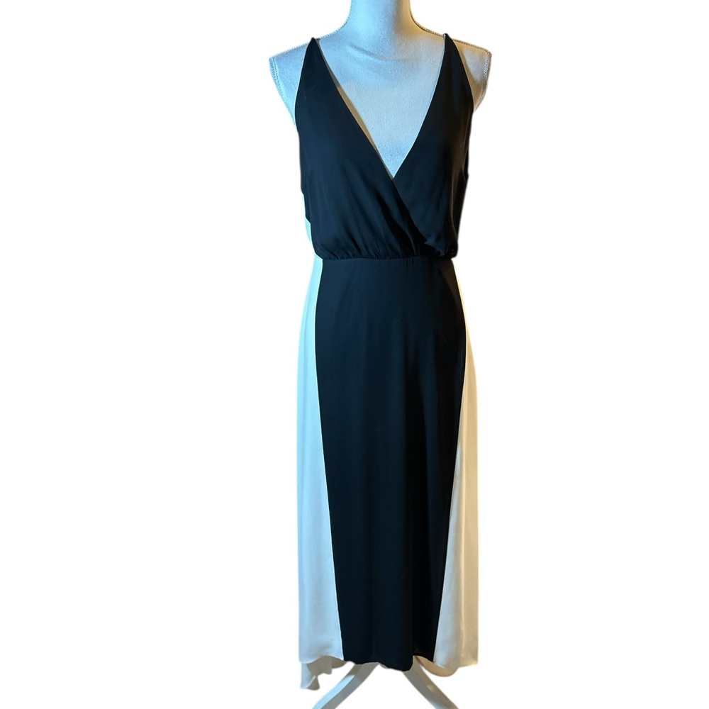 Express Black and White V-Neck Midi Dress